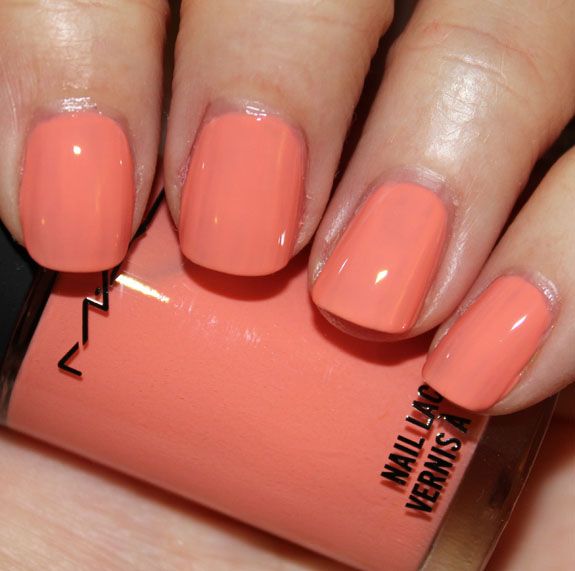 coral-pink-nail-is-top-products