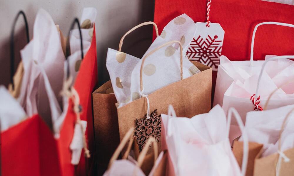 6 Ways to Boost Holiday Sales with Popups